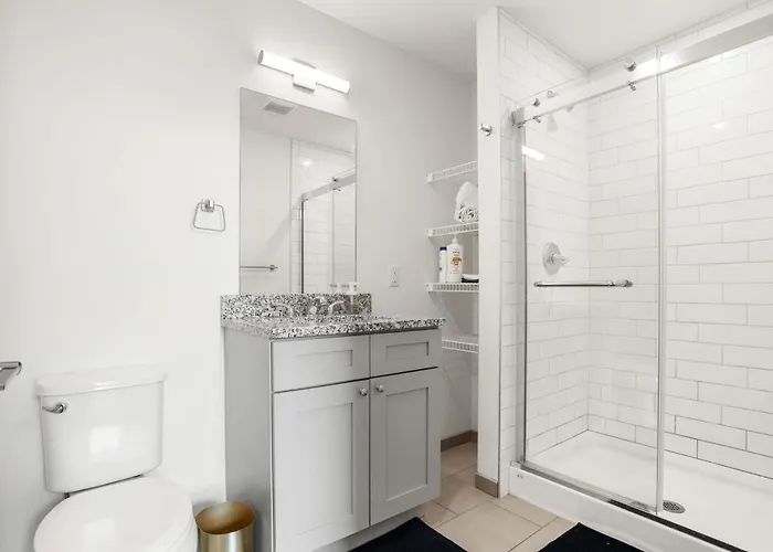 Cozysuites Modern 1br In Downtown Pitts 13 *